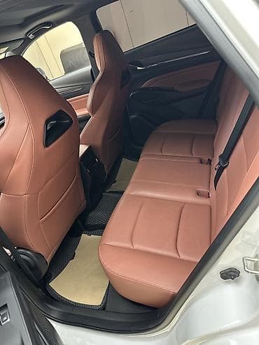 bye e5: Changan X5 Plus: 2025 г., 1.5 л, Робот, Бензин, Кроссовер — 7