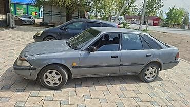 Toyota Corolla: 1990 г., Лифтбек — 4