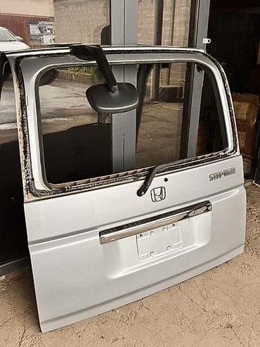 степ ваган: Задняя пятая дверь в сборе для Honda Stepwgn (Stepwagon).Без — 2