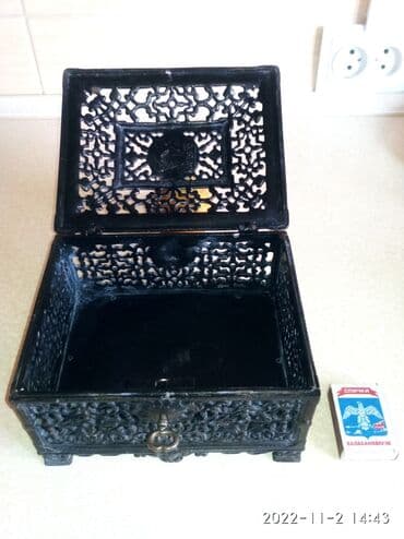 коллекционные монеты нбкр: Шкатулка Касли. Оригинал. 1955 год. Состояние отличное. Родной покрас — 3