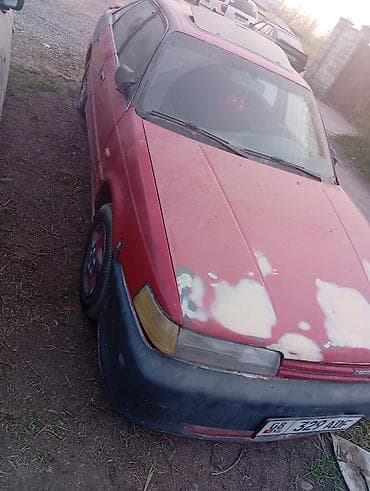 honda sara: Mazda 626: 1991 г., Седан — 4