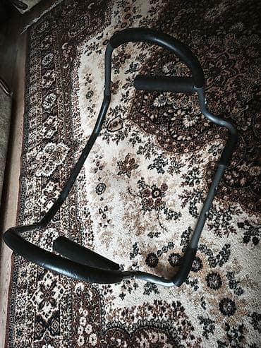 Спортивные сумки: Продается тренажер для пресса (аб-роллер), предназначенный для — 5