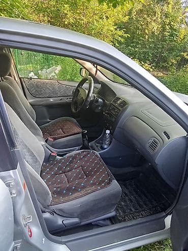 матор мазда 323: Mazda 323: 1999 г., Механика, Бензин, Седан — 4