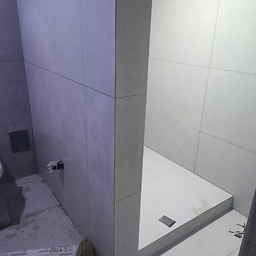 Буюртмага тосмолор: Плиткаларды дубалга төшөө, Гидроизоляция иштери, Плиткаларды полго төшөө | Айнек плитка, Күзгү плитка, Мозаика плиткасы | Килем түрүндө төшөө, Жылдыруу менен төшөө, Тикелей төшөө 3-5 жылдык тажрыйба — 3