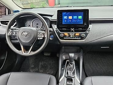 toyota corolla cross: Toyota Corolla: 2022 г., 1.8 л, Автомат, Гибрид, Седан — 7