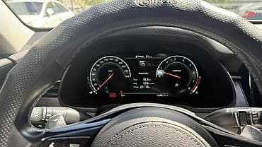 спидометор: Салон автомобиля бизнес-класса с современным оснащением. Основные — 1