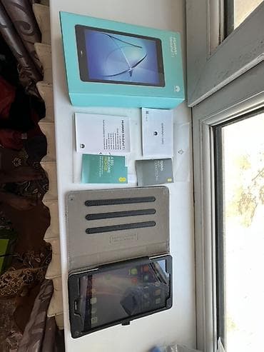 macbook 2010: Планшет, Huawei, 7" - 8", Wi-Fi, Классический цвет - Серебристый — 1