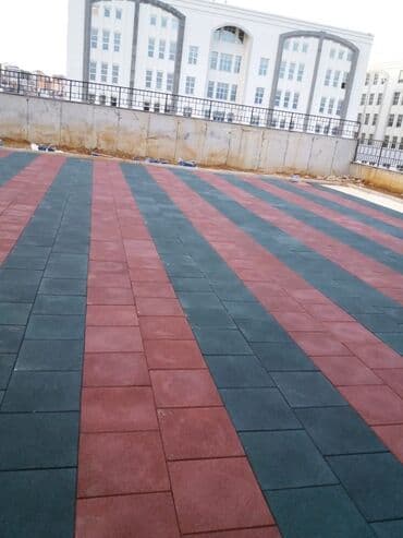 ковры резиновые: Резиновая плитка для уличных покрытий - Материал: резиновая крошка с — 1