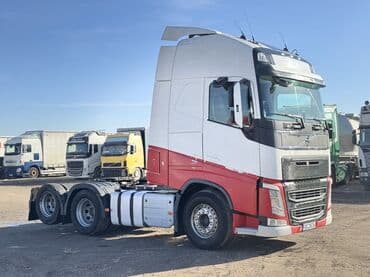 дом на колесах купить бу: Тягач, Volvo, 2014 г., Тентованный — 3