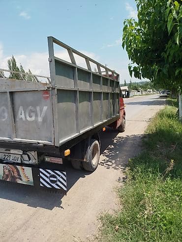 т3 транспортер: Грузовой автомобиль Mercedes-Benz Sprinter (кабина + бортовой кузов — 3