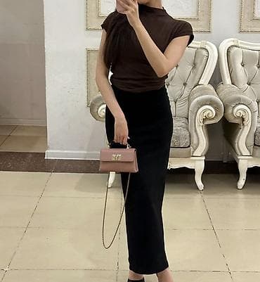 pull and beer: Миниатюрная женская сумка Furla - Формат: мини/микро-бэг - Цвет — 4