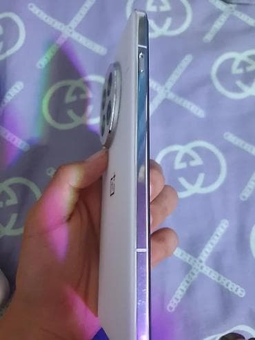 iphone dr: OnePlus 13, Б/у, 256 ГБ, цвет - Белый — 4