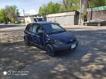 2000: Toyota Yaris: 2000 г., 1.3 л, Механика, Бензин, Хэтчбэк — 3