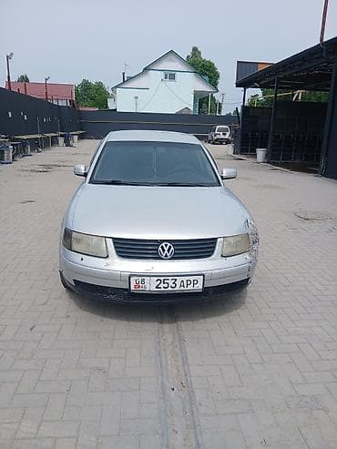 Volkswagen Passat: 1999 г., Седан
