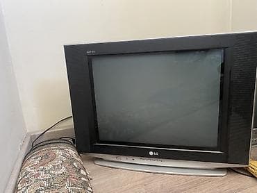 32: Телевизор LG Super Slim (ЭЛТ) - Диагональ экрана около 29–32" — 1