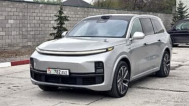 полики l9: Lixiang L9: 2023 г., 1.5 л, Гибрид, Кроссовер — 4