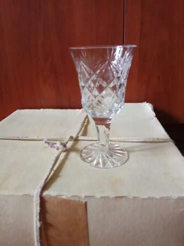 куплю стекло бутылки: Фужеры хрусталь новые высота 11 см 6 шт. цена 1200 сом — 1