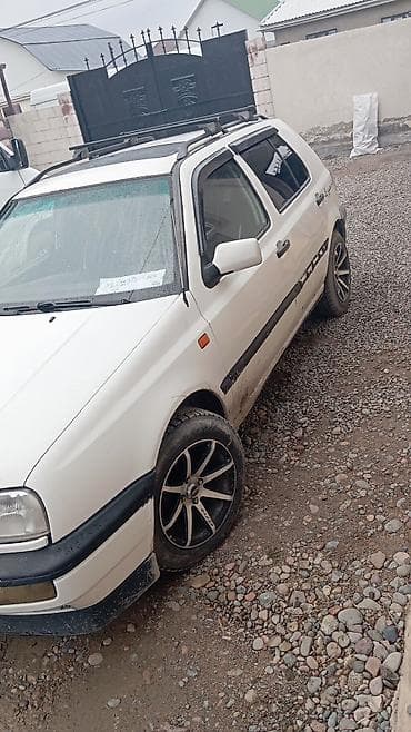 годьф 3: Volkswagen Golf: 1995 г., 1.8 л, Механика, Бензин, Хэтчбэк — 4