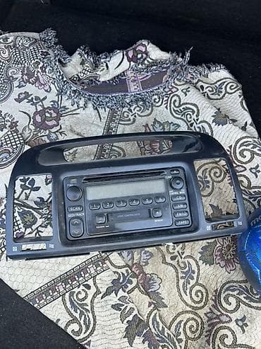 Б/у, 2-DIN, Без системы, Без оперативной памяти ГБ ОЗУ, Без встроенной памяти Гб ПЗУ