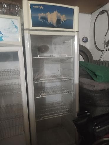 Холодильные витрины: Для напитков, Для молочных продуктов, Б/у — 5