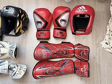 бокс лапа: Набор экипировки для единоборств Состав: - Боксерские перчатки RAMBA — 3