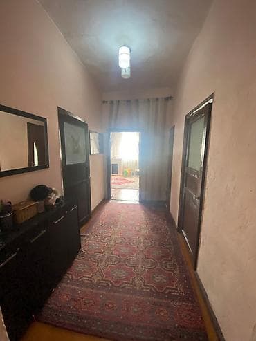 лебединовке: 🏡 Продается кирпичный дом 📍 Район: с.Лебединовка 🏠 Комнат: 5 📐 — 8
