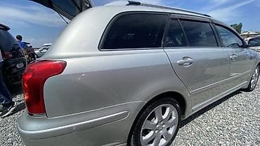 corolla 2004: Toyota Avensis: 2004 г., 2 л, Автомат, Бензин, Универсал — 3