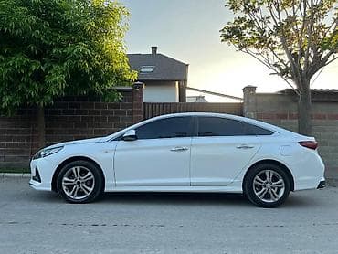 Продажа авто: Hyundai Sonata: 2018 г., 2 л, Автомат, Газ, Седан — 4