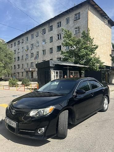 Toyota Camry: 2012 г., 2.5 л, Автомат, Газ, Седан