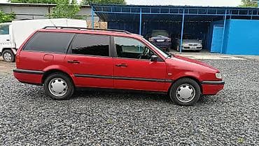 mini v: Volkswagen Passat: 1994 г., Универсал — 4
