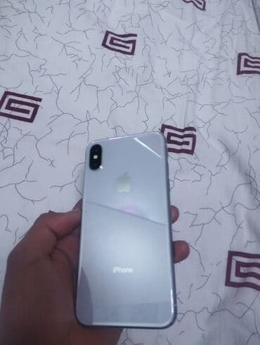 холод бу: IPhone X, Серебристый — 2