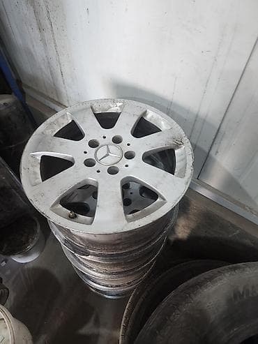 Диски: Литые Диски R 16 Mercedes-Benz, Комплект, отверстий - 5 — 1