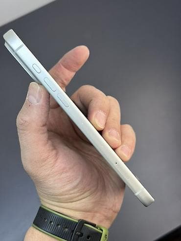 Уюлдук телефондор үчүн аксессуарлар: 17 Макс 256 ГБ кореец. Сим По корпусу есть удары Все родное не — 5