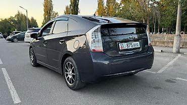 фара раум: Toyota Prius: 2011 г., 1.8 л, Автомат, Гибрид, Лифтбек — 2