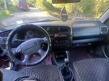 Продажа авто: Volkswagen Vento: 1993 г., 1.8 л, Механика, Седан — 7