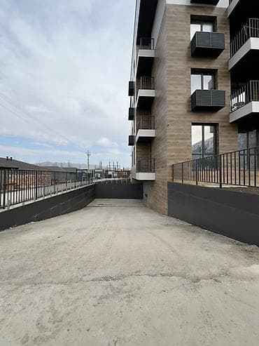 баят рынок квартира: 2 комнаты, 94 м² — 5