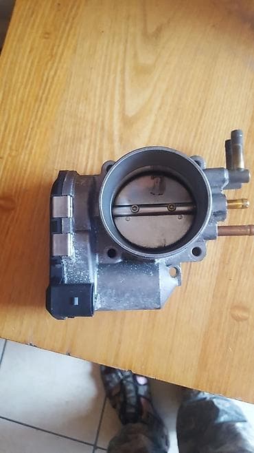 audi: Дроссельная заслонка на Audi A6 2003 год электронная двигатель 2.4 — 1