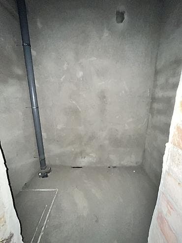 возле трассы: 1 комната, 50 м², Ала-Арча ТРЦ Элитка, 10 этаж, ПСО (под самоотделку) — 5