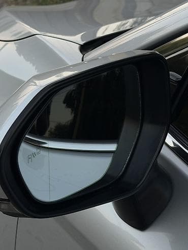 fix look: Toyota Camry: 2019 г., 2.5 л, Вариатор, Гибрид, Седан — 6