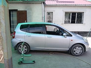баннер фит: Honda Fit: 2003 г., 1.3 л, Автомат, Бензин, Хэтчбэк — 5