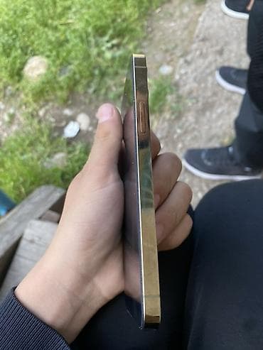 купить айфон 15 про бишкек: IPhone 12 Pro, Золотой — 3