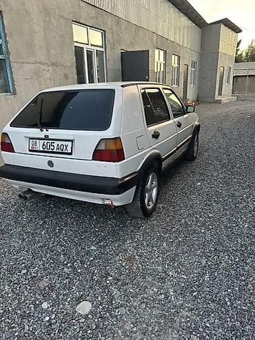 авто рынок москва: Volkswagen Golf: 1990 г., 1.8 л, Механика, Бензин, Хэтчбэк — 4