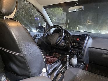 хендай клик: Hyundai Getz: 2008 г., 1.4 л, Ручные, Бензин, Хэтчбэк — 8