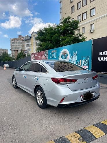 lf sonata: Hyundai Sonata: 2018 г., 2 л, Автомат, Газ, Седан — 4
