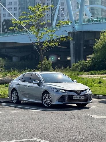 evolution: Toyota Camry: 2018 г., 2.5 л, Вариатор, Гибрид, Седан — 2