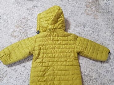 пальто детское демисезонное: Продаю демисезонную куртку. Размер на 2-3 года. Состояние идеальное — 2