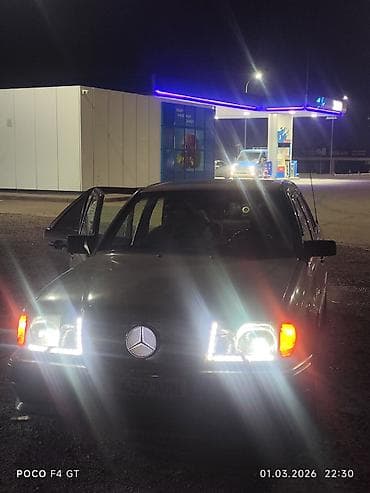 машина мерс с: Mercedes-Benz W124: 1988 г., 2.3 л, Механика, Бензин, Седан — 2