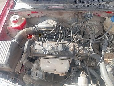 Volkswagen Golf: 1993 г., 1.8 л, Кол менен иштөөчү, Бензин, Хетчбек — 7