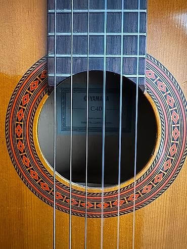 Музыкальные инструменты: Классическая гитара Yamaha C40 - Полноразмерный корпус 4/4 - — 3