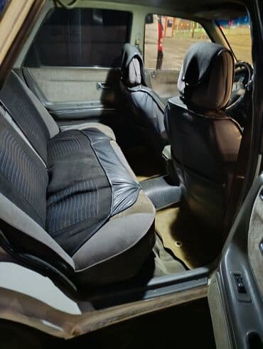 матор 626: Mazda 626: 1989 г., 2 л, Механика, Бензин, Седан — 4